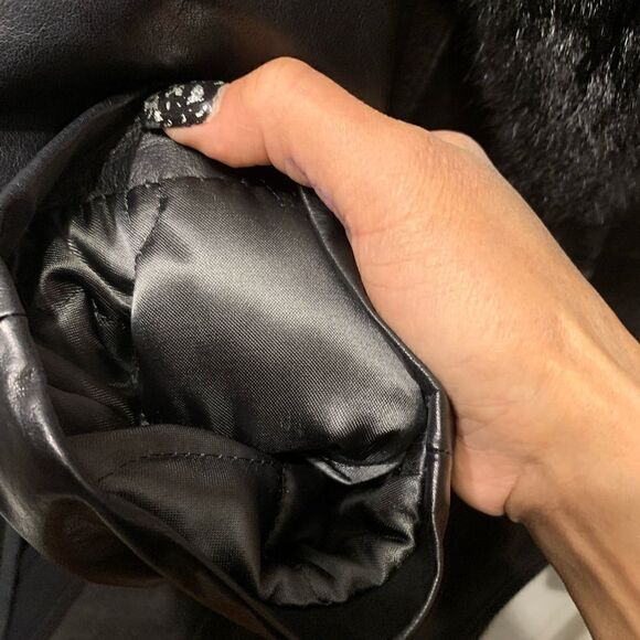 Mr Sabre Rare Vintage Late 70’s early 80’s Leather Coat - Picture 10 of 16